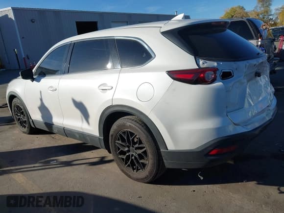 ✅ 2016 Mazda CX-9 Touring • VIN: JM3TCACY9G0108355 • Lot: 43570385. Listed on IAAI with 132,041 mi. Free auction sales archive from the USA and detailed vehicle history report at DreamBid. Image 3.
