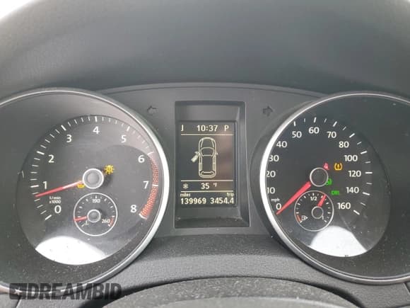 ✅ 2012 Volkswagen Golf w/Conv • VIN: WVWDB7AJ5CW280916 • Лот: 84325624. Опубликован ранее на Copart с пробегом 139 969 миль. Бесплатный доступ к архиву аукционных продаж из США и подробный отчёт об истории автомобиля на DreamBid. Изображение 9.