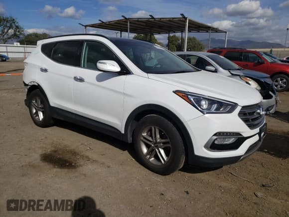 ✅ 2017 Hyundai Santa Fe 2.4L • VIN: 5NMZU3LB1HH038195 • Лот: 42527114. Опубликован ранее на Copart с пробегом 62 020 миль. Бесплатный доступ к архиву аукционных продаж из США и подробный отчёт об истории автомобиля на DreamBid. Изображение 4.