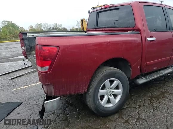 ✅ 2014 Nissan Titan Pro-4X • VIN: 1N6AA0EC7EN502824 • Lot: 81661795. Wystawiony na Copart z przebiegiem 227 167 mil. Bezpłatny archiwum sprzedaży aukcyjnych z USA i szczegółowy raport historii pojazdu na DreamBid. Zdjęcie 13.