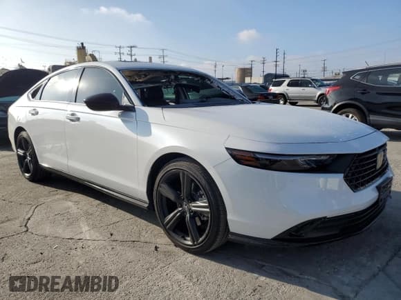 ✅ 2025 Honda Accord Sport-L • VIN: 1HGCY2F7XSA019272 • Lot: 87464005. Wystawiony na Copart z przebiegiem 11 532 mil. Bezpłatny archiwum sprzedaży aukcyjnych z USA i szczegółowy raport historii pojazdu na DreamBid. Zdjęcie 4.