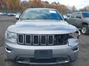 ✅ 2018 Jeep Grand Cherokee Limited • VIN: 1C4RJFBG7JC180997 • Lot: 43614446. Wystawiony na IAAI z przebiegiem 128 111 mil. Bezpłatny archiwum sprzedaży aukcyjnych z USA i szczegółowy raport historii pojazdu na DreamBid. Zdjęcie 12.