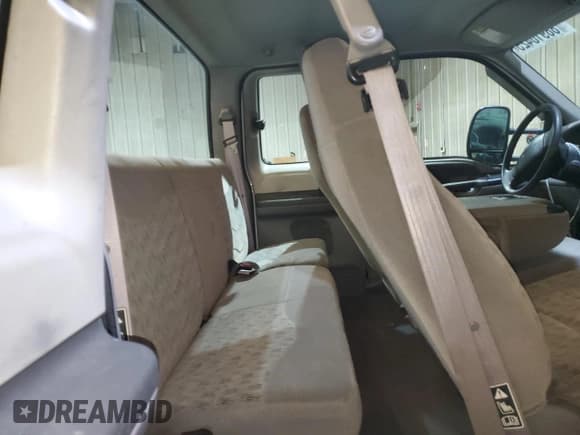 ✅ 2000 Ford F-250 XL • VIN: 1FTNX21F2YEB02012 • Lot: 88910425. Listed on Copart with 123,624 mi. Free auction sales archive from the USA and detailed vehicle history report at DreamBid. Image 10.