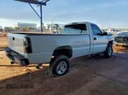 ✅ 2004 Chevrolet Silverado 2500HD Work Truck • VIN: 1GCHC24U14E386911 • Lot: 94688525. Wystawiony na Copart z przebiegiem 333 012 mil. Bezpłatny archiwum sprzedaży aukcyjnych z USA i szczegółowy raport historii pojazdu na DreamBid. Zdjęcie 3.