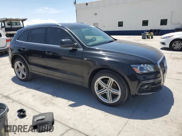✅ 2012 Audi Q5 Premium Plus • VIN: WA1DKAFP7CA017201 • Lot: 81104185. Listed on Copart with 138,851 mi. Free auction sales archive from the USA and detailed vehicle history report at DreamBid. Image 4.
