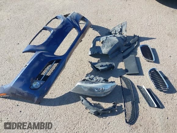 ✅ 2011 BMW 3 Series 335i xDrive • VIN: WBAPL5G56BNN22042 • Lot: 42232806. Listed on IAAI with 118,567 mi. Free auction sales archive from the USA and detailed vehicle history report at DreamBid. Image 12.