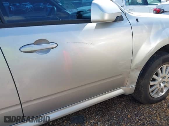 2010 Mercury Mariner Premier с VIN 4M2CN8H71AKJ17925, выставлен на аукционе IAAI как лот 41450154 с пробегом 247 651 миль миль и . История ставок и продаж доступна на DreamBid. Изображение 15.