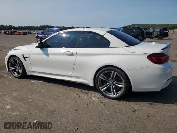 ✅ 2020 BMW M4 • VIN: WBS4Z9C07L5N70164 • Lot: 70421634. Listed on Copart with 24,473 mi. Free auction sales archive from the USA and detailed vehicle history report at DreamBid. Image 2.