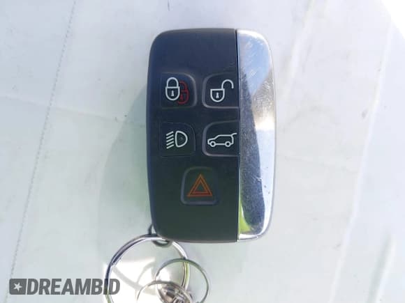 ✅ 2016 Land Rover Discovery Sport HSE Lux • VIN: SALCT2BG2GH630066 • Лот: 42107822. Опубликован ранее на IAAI с пробегом 87 728 миль. Бесплатный доступ к архиву аукционных продаж из США и подробный отчёт об истории автомобиля на DreamBid. Изображение 11.