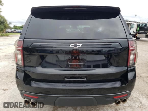 ✅ 2023 Chevrolet Suburban • VIN: 1GNSKDKL4PR398389 • Lot: 75102304. Listed on Copart with 25,032 mi. Free auction sales archive from the USA and detailed vehicle history report at DreamBid. Image 6.