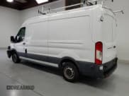 ✅ 2017 Ford Transit • VIN: 1FTYR2CM7HKA62997 • Lot: 69574705. Wystawiony na Copart z przebiegiem 227 813 mil. Bezpłatny archiwum sprzedaży aukcyjnych z USA i szczegółowy raport historii pojazdu na DreamBid. Zdjęcie 2.