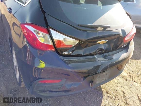 ✅ 2017 Chevrolet Cruze Premier • VIN: 3G1BF6SM8HS536301 • Лот: 43327381. Опубликован ранее на IAAI с пробегом 124 395 миль. Бесплатный доступ к архиву аукционных продаж из США и подробный отчёт об истории автомобиля на DreamBid. Изображение 6.