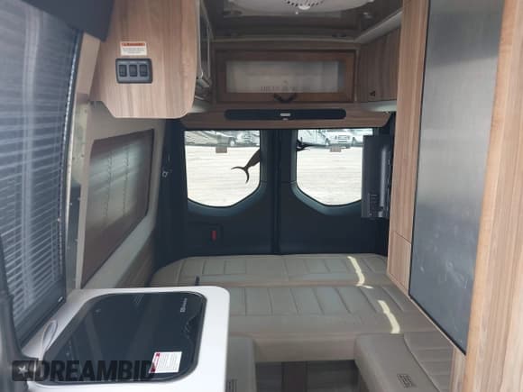 ✅ 2021 Mercedes-Benz Sprinter Cargo • VIN: W1X4EBHY8MP408560 • Lot: 41417376. Listed on IAAI with 16,361 mi. Free auction sales archive from the USA and detailed vehicle history report at DreamBid. Image 14.