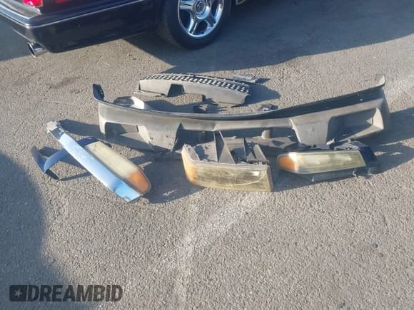 ✅ 2004 Chevrolet Colorado 1SC LS Z85 • VIN: 1GCCS136448155154 • Lot: 43512201. Listed on IAAI with 249,717 mi. Free auction sales archive from the USA and detailed vehicle history report at DreamBid. Image 12.