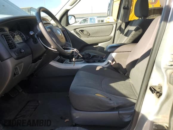 ✅ 2005 Mazda Tribute i • VIN: 4F2YZ92Z85KM06161 • Лот: 75021414. Опубликован ранее на Copart с пробегом 171 167 миль. Бесплатный доступ к архиву аукционных продаж из США и подробный отчёт об истории автомобиля на DreamBid. Изображение 7.