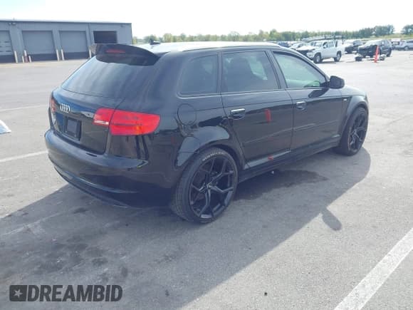 ✅ 2012 Audi A3 Premium • VIN: WAUBEAFMXCA135444 • Lot: 43425695. Listed on IAAI with 227,391 mi. Free auction sales archive from the USA and detailed vehicle history report at DreamBid. Image 4.