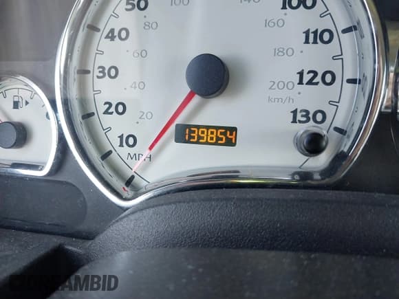 ✅ 2005 Saturn VUE • VIN: 5GZCZ63495S812265 • Lot: 41773306. Wystawiony na IAAI z przebiegiem 139 854 mil. Bezpłatny archiwum sprzedaży aukcyjnych z USA i szczegółowy raport historii pojazdu na DreamBid. Zdjęcie 15.