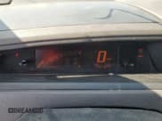 ✅ 2002 Suzuki Aerio S • VIN: JS2RA41S225109275 • Lot: 52689585. Wystawiony na Copart z przebiegiem 195 612 mil. Bezpłatny archiwum sprzedaży aukcyjnych z USA i szczegółowy raport historii pojazdu na DreamBid. Zdjęcie 9.