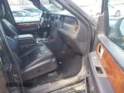 ✅ 2013 Lincoln Navigator • VIN: 5LMJJ2J58DEL00152 • Лот: 42024397. Опубликован ранее на IAAI с пробегом 166 681 миль. Бесплатный доступ к архиву аукционных продаж из США и подробный отчёт об истории автомобиля на DreamBid. Изображение 5.