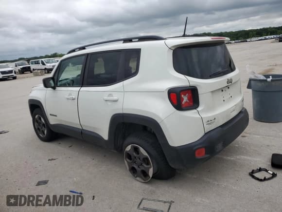 ✅ 2018 Jeep Renegade Sport • VIN: ZACCJBAB4JPH28826 • Lot: 67084575. Wystawiony na Copart z przebiegiem 88 527 mil. Bezpłatny archiwum sprzedaży aukcyjnych z USA i szczegółowy raport historii pojazdu na DreamBid. Zdjęcie 2.