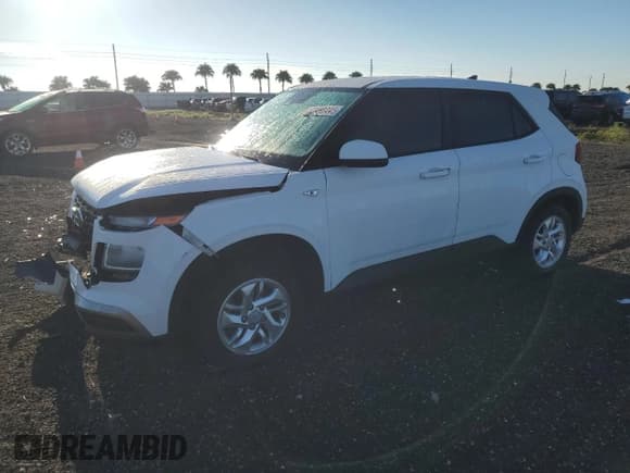 ✅ 2022 Hyundai Venue SE • VIN: KMHRB8A3XNU153957 • Лот: 82138445. Опубликован ранее на Copart с пробегом 61 219 миль. Бесплатный доступ к архиву аукционных продаж из США и подробный отчёт об истории автомобиля на DreamBid. Изображение 1.