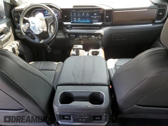 ✅ 2023 Chevrolet Silverado 1500 • VIN: 3GCUDJE88PG257679 • Лот: 69129245. Опубликован ранее на Copart с пробегом 9 999 миль. Бесплатный доступ к архиву аукционных продаж из США и подробный отчёт об истории автомобиля на DreamBid. Изображение 8.