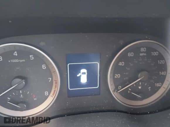 2018 Hyundai Tucson Limited with VIN KM8J33A23JU756084, listed as a IAAI auction lot 41107627 with Not provided miles and . Bid and sale history available at DreamBid. Image 14.