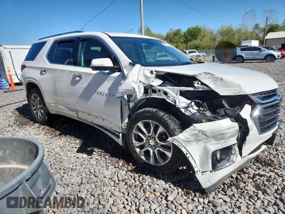 ✅ 2020 Chevrolet Traverse Premier • VIN: 1GNEVKKW0LJ100853 • Lot: 85935815. Listed on Copart with 94,164 mi. Free auction sales archive from the USA and detailed vehicle history report at DreamBid. Image 4.