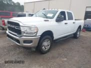 ✅ 2024 Ram 2500 Tradesman • VIN: 3C6UR5CJ3RG328604 • Lot: 43072325. Wystawiony na IAAI z przebiegiem Nie podano. Bezpłatny archiwum sprzedaży aukcyjnych z USA i szczegółowy raport historii pojazdu na DreamBid. Zdjęcie 18.
