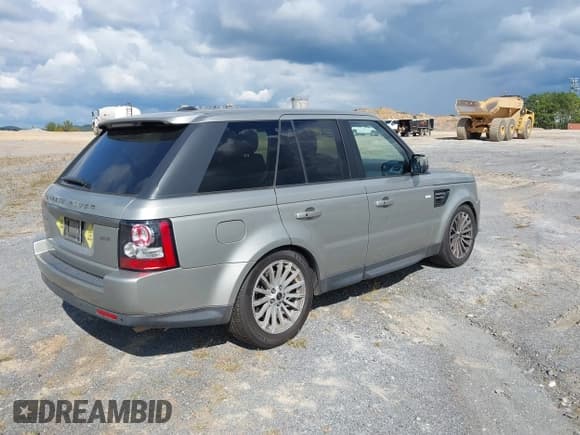 ✅ 2012 Land Rover Range Rover Sport HSE • VIN: SALSF2D46CA756312 • Лот: 43353408. Опубликован ранее на IAAI с пробегом 161 673 миль. Бесплатный доступ к архиву аукционных продаж из США и подробный отчёт об истории автомобиля на DreamBid. Изображение 4.