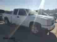 2006 Chevrolet Silverado 1500 LS z VIN 1GCEK19V16Z207120, wystawiony jako Copart lot #69255924 z przebiegiem 215 962 mil mil oraz Szkoda całkowita • Salvage title. Historia ofert i sprzedaży dostępna na DreamBid. Obrazek 4.