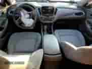 2019 Chevrolet Malibu LS z VIN 1G1ZC5ST2KF197460, wystawiony jako Copart lot #80668135 z przebiegiem 143 719 mil mil oraz Szkoda całkowita • Salvage title. Historia ofert i sprzedaży dostępna na DreamBid. Obrazek 8.