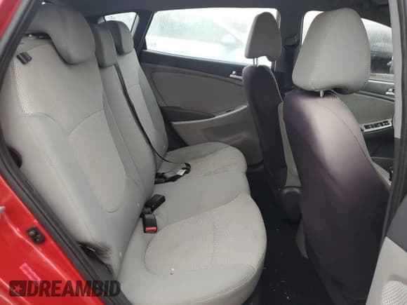 ✅ 2014 Hyundai Accent GS • VIN: KMHCT5AE2EU151915 • Лот: 72065884. Опубликован ранее на Copart с пробегом 114 785 миль. Бесплатный доступ к архиву аукционных продаж из США и подробный отчёт об истории автомобиля на DreamBid. Изображение 12.