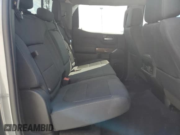 ✅ 2020 Chevrolet Silverado 1500 RST • VIN: 1GCUYEED1LZ149469 • Lot: 81088555. Wystawiony na Copart z przebiegiem 113 078 mil. Bezpłatny archiwum sprzedaży aukcyjnych z USA i szczegółowy raport historii pojazdu na DreamBid. Zdjęcie 10.