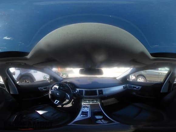 ✅ 2014 Jaguar XF SC • VIN: SAJWJ0EF9E8U31032 • Lot: 42046036. Wystawiony na IAAI z przebiegiem 118 927 mil. Bezpłatny archiwum sprzedaży aukcyjnych z USA i szczegółowy raport historii pojazdu na DreamBid. Zdjęcie 18.