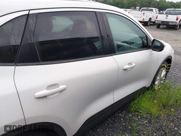 ✅ 2020 Ford Escape • VIN: 1FMCUOG67LUA21917 • Lot: 42726533. Listed on IAAI with 216,089 mi. Free auction sales archive from the USA and detailed vehicle history report at DreamBid. Image 13.