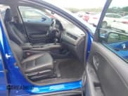 ✅ 2021 Honda HR-V EX-L • VIN: 3CZRU5H78MM716376 • Lot: 42973877. Listed on IAAI with 39,656 mi. Free auction sales archive from the USA and detailed vehicle history report at DreamBid. Image 5.