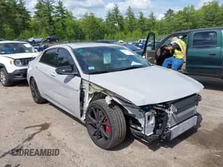 ✅ 2025 Hyundai Elantra • VIN: KMHLW4DK4SU027482 • Lot: 42334348. Listed on IAAI with 6,001 mi. Free auction sales archive from the USA and detailed vehicle history report at DreamBid. Image 1.