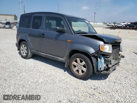 ✅ 2010 Honda Element EX • VIN: 5J6YH2H72AL002173 • Лот: 68307905. Опубликован ранее на Copart с пробегом 163 293 миль. Бесплатный доступ к архиву аукционных продаж из США и подробный отчёт об истории автомобиля на DreamBid. Изображение 4.