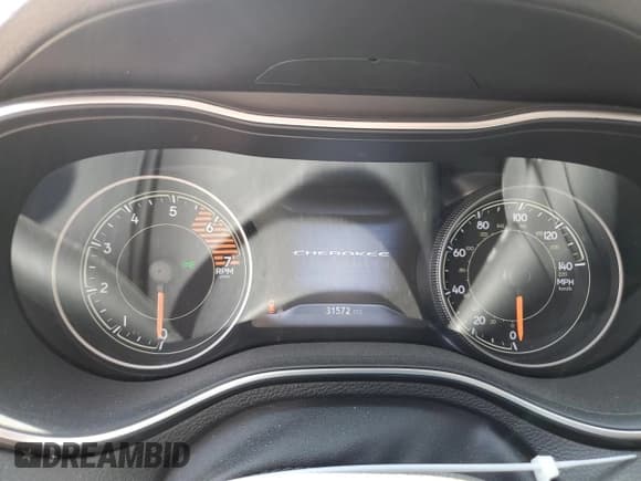 ✅ 2019 Jeep Cherokee Limited • VIN: 1C4PJMDNXKD116701 • Lot: 61015115. Listed on Copart with 31,572 mi. Free auction sales archive from the USA and detailed vehicle history report at DreamBid. Image 9.