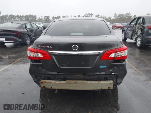 ✅ 2014 Nissan Sentra S • VIN: 3N1AB7AP2EL689703 • Lot: 43531956. Listed on IAAI with 188,652 mi. Free auction sales archive from the USA and detailed vehicle history report at DreamBid. Image 16.