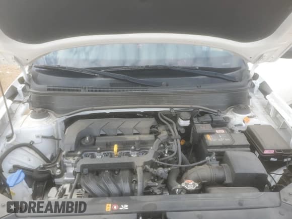 ✅ 2022 Hyundai Venue Limited • VIN: KMHRC8A37NU172494 • Lot: 44725865. Listed on Copart with 24,531 mi. Free auction sales archive from the USA and detailed vehicle history report at DreamBid. Image 13.