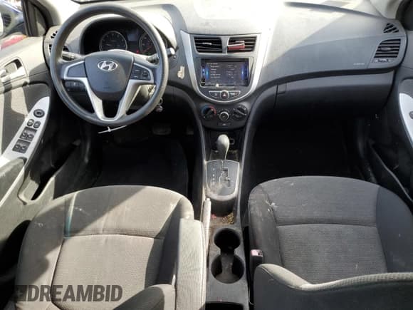 ✅ 2013 Hyundai Accent GS • VIN: KMHCT5AE4DU073135 • Лот: 73533894. Опубликован ранее на Copart с пробегом 93 253 миль. Бесплатный доступ к архиву аукционных продаж из США и подробный отчёт об истории автомобиля на DreamBid. Изображение 8.