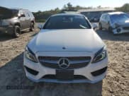 ✅ 2018 Mercedes-Benz C 300 • VIN: WDDWJ4KB5JF720718 • Lot: 71013555. Wystawiony na Copart z przebiegiem 66 747 mil. Bezpłatny archiwum sprzedaży aukcyjnych z USA i szczegółowy raport historii pojazdu na DreamBid. Zdjęcie 5.