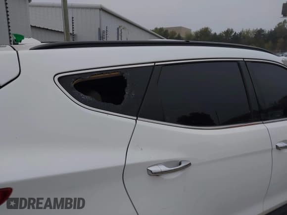 ✅ 2013 Hyundai Santa Fe Sport • VIN: 5XYZU3LBXDG016698 • Лот: 43553056. Опубликован ранее на IAAI с пробегом 135 419 миль. Бесплатный доступ к архиву аукционных продаж из США и подробный отчёт об истории автомобиля на DreamBid. Изображение 6.