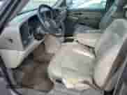 2002 Chevrolet Suburban LS с VIN 3GNFK16ZX2G347356, выставлен на аукционе Copart как лот 63318784 с пробегом 256 376 миль миль и Чистый • Clean title. История ставок и продаж доступна на DreamBid. Изображение 7.