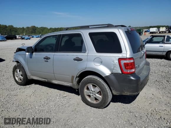 ✅ 2009 Ford Escape XLT • VIN: 1FMCU03GX9KB88307 • Лот: 81859295. Опубликован ранее на Copart с пробегом 181 334 миль. Бесплатный доступ к архиву аукционных продаж из США и подробный отчёт об истории автомобиля на DreamBid. Изображение 2.