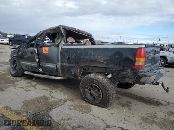 ✅ 2001 Chevrolet Silverado 1500 LS • VIN: 2GCEK19V111347735 • Лот: 77434634. Опубликован ранее на Copart с пробегом Не указан. Бесплатный доступ к архиву аукционных продаж из США и подробный отчёт об истории автомобиля на DreamBid. Изображение 2.