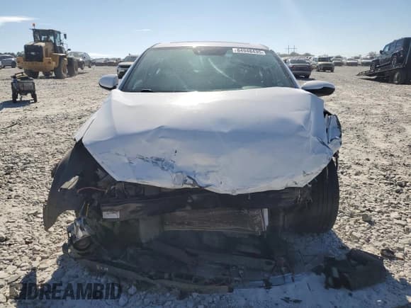 ✅ 2018 Hyundai Elantra SEL • VIN: 5NPD84LF7JH271093 • Lot: 84948435. Listed on Copart with 279,623 mi. Free auction sales archive from the USA and detailed vehicle history report at DreamBid. Image 5.