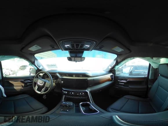 ✅ 2025 GMC Sierra 1500 Denali • VIN: 3GTUUGED5SG300089 • Лот: 42902201. Опубликован ранее на IAAI с пробегом 1 096 миль. Бесплатный доступ к архиву аукционных продаж из США и подробный отчёт об истории автомобиля на DreamBid. Изображение 18.